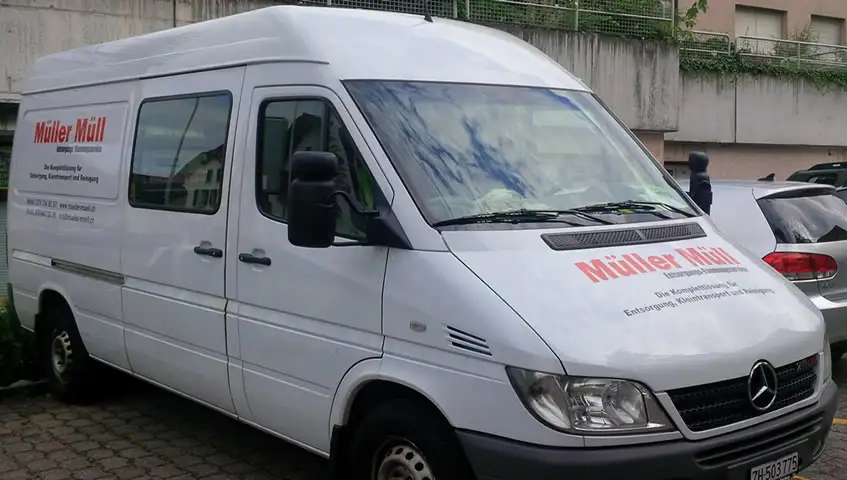 Wohnungsräumungen und Wohnungsauflösungen in Volketswil – Auflösungen mit Entsorgung und Reinigung in Volketswil